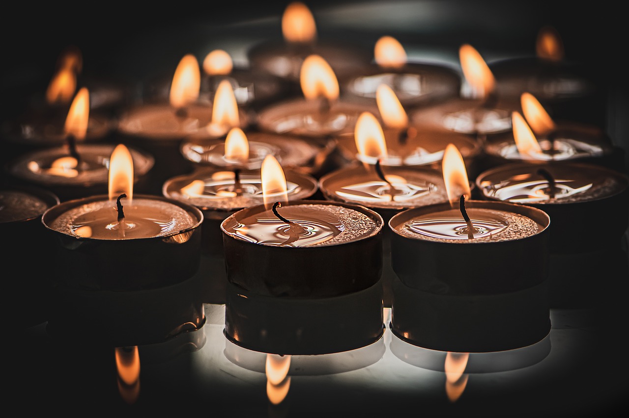 Read more about the article Πωλλέτα Ψυχογυιοπούλου και Νίκη Μισαηλίδη: Ποίημα Πάθους και Ανάστασης